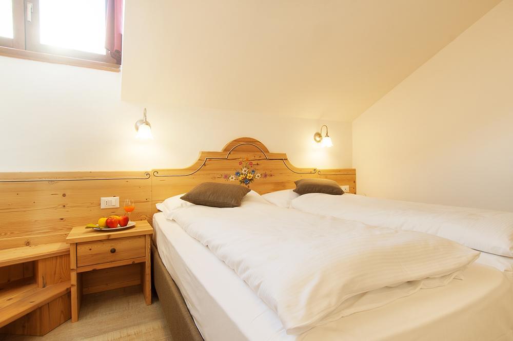 Hotel Due Spade Folgaria Ngoại thất bức ảnh