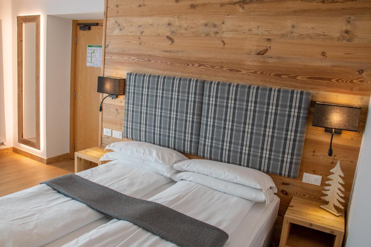 Hotel Due Spade Folgaria Ngoại thất bức ảnh