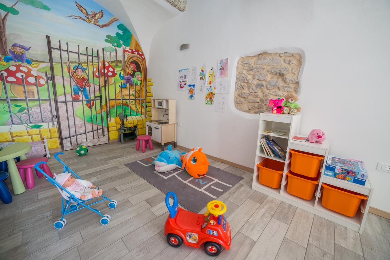 Hotel Due Spade Folgaria Ngoại thất bức ảnh